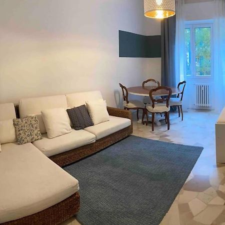 Intero Appartamento Rho Centro Dış mekan fotoğraf